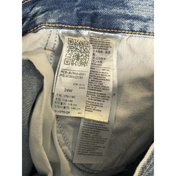 Levis High Waisted Mom Shorts Plus 24W Medium Blue Wash Denim Jean Jorts Cotton - Picture 7 of 12